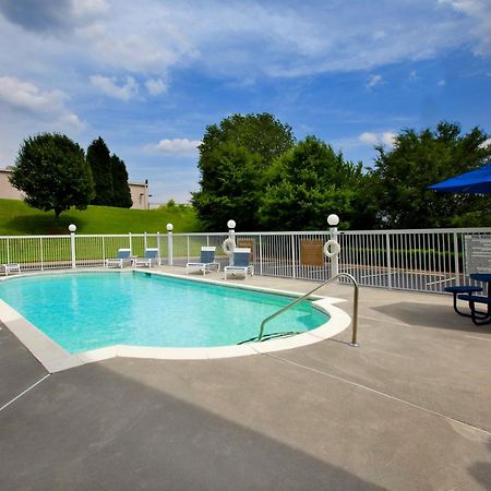 Four Points By Sheraton Charlotte/Pineville Bagian luar foto