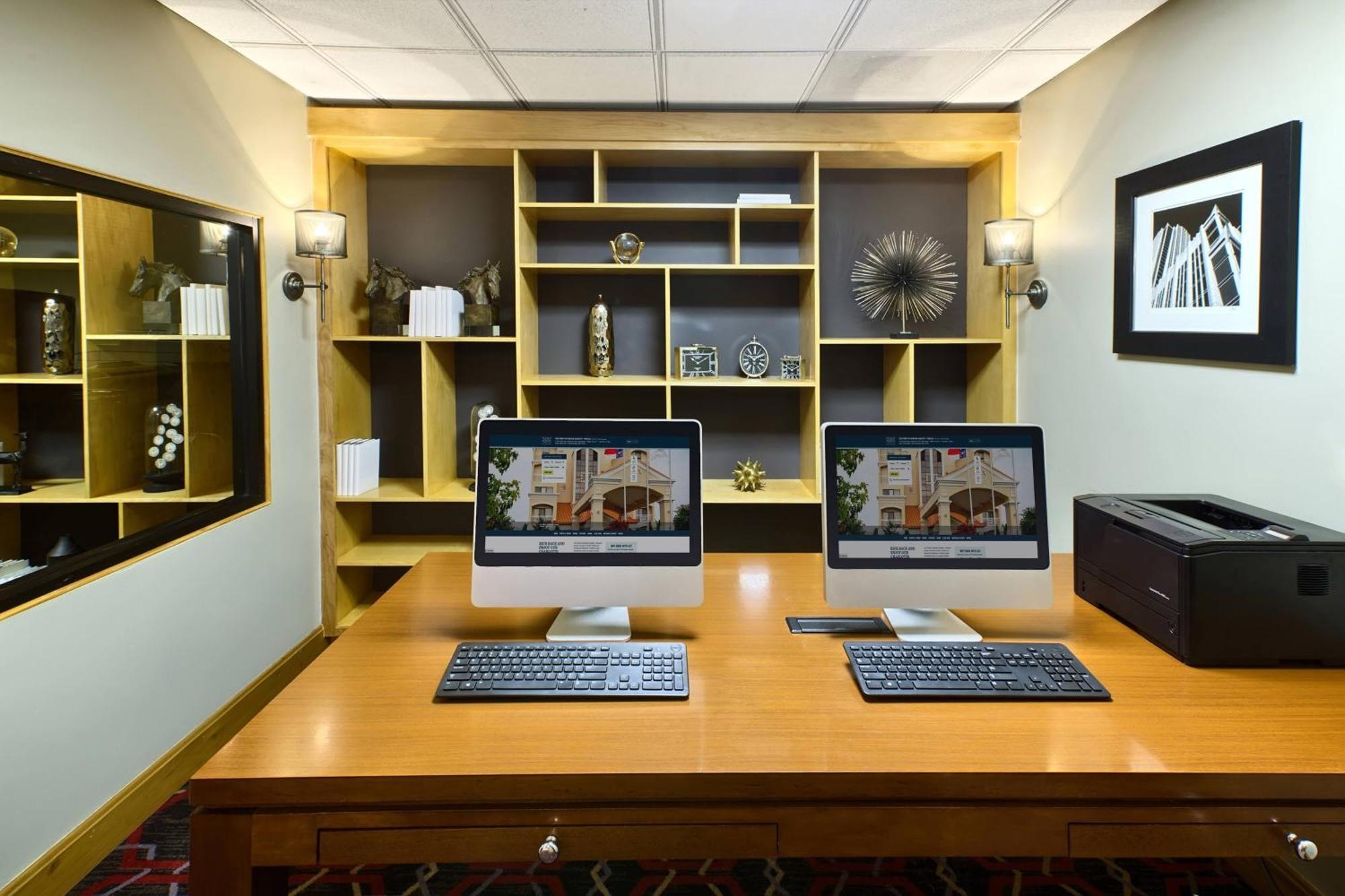 Four Points By Sheraton Charlotte/Pineville Bagian luar foto