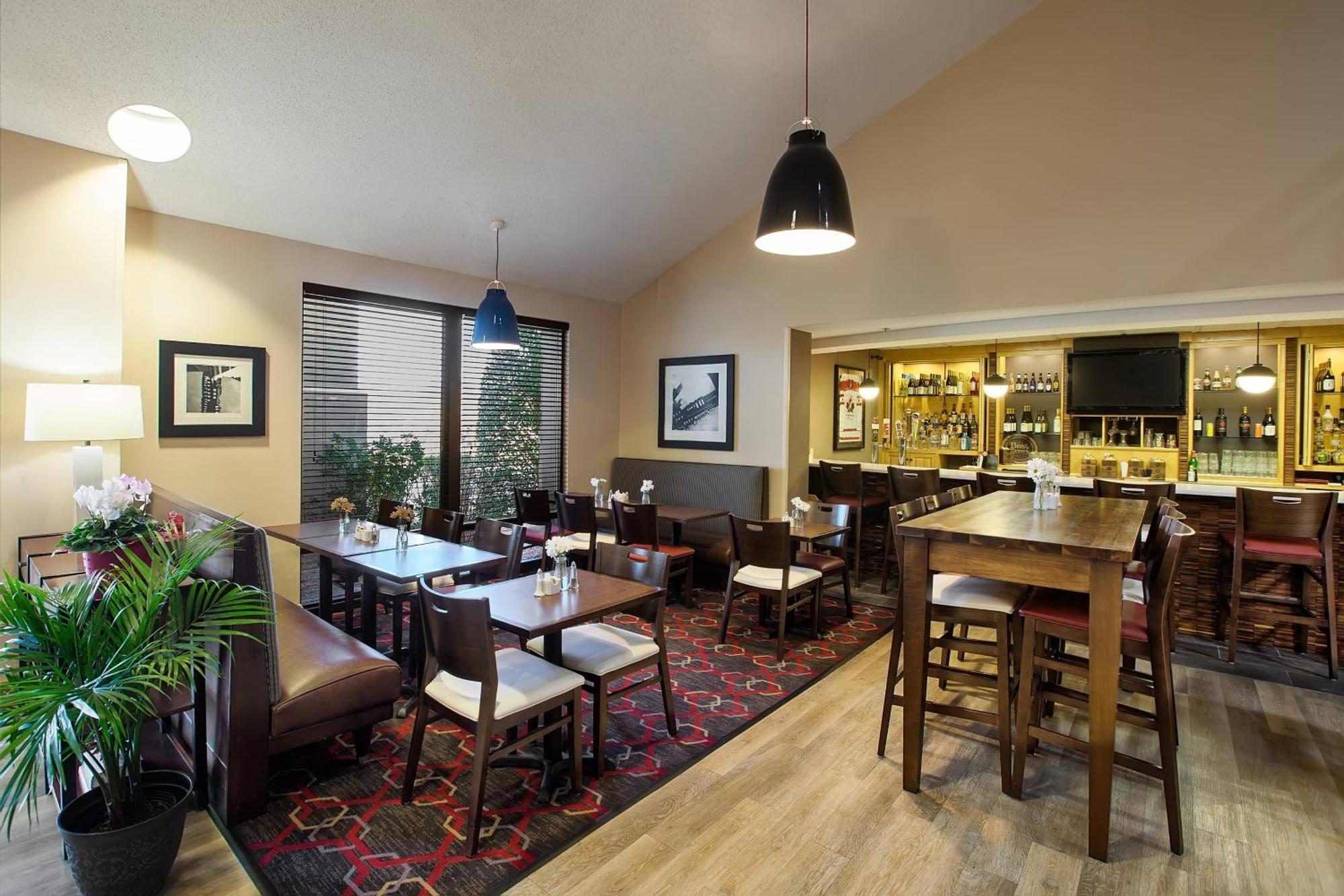 Four Points By Sheraton Charlotte/Pineville Bagian luar foto